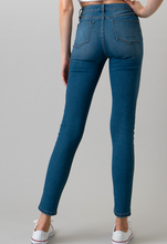 Load image into Gallery viewer, High Rise Skinny Jeans
